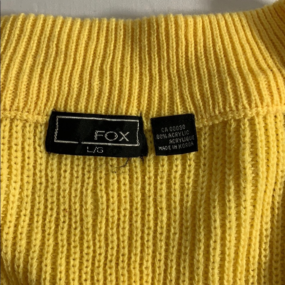 Large Yellow Knit Fox Vest . - Picture 4 of 4